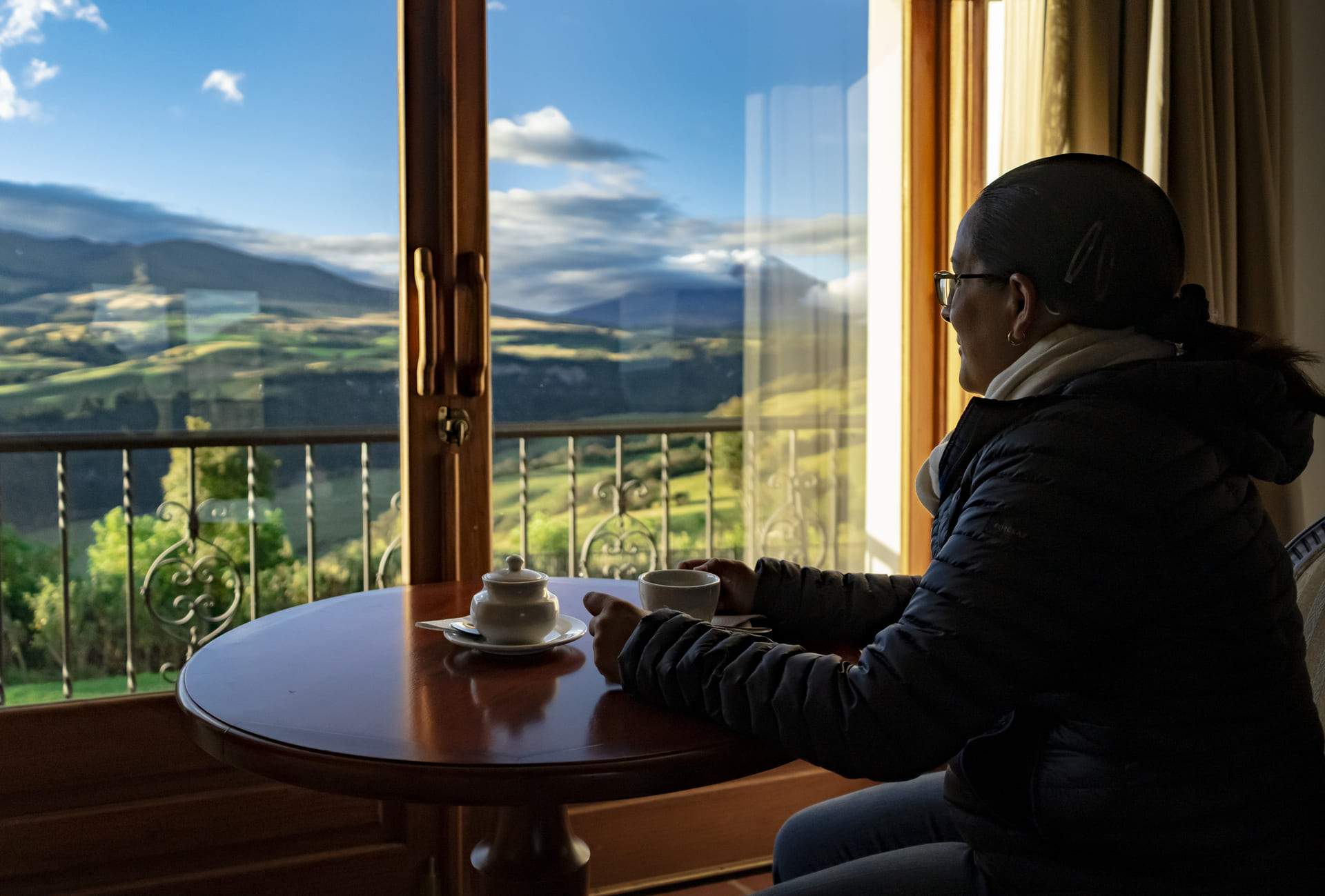 Café con vista al Cotopaxi desde la finca